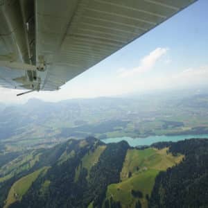 Vol passager PAX: tu mets un parachute mais tu ne sautera pas ;-)